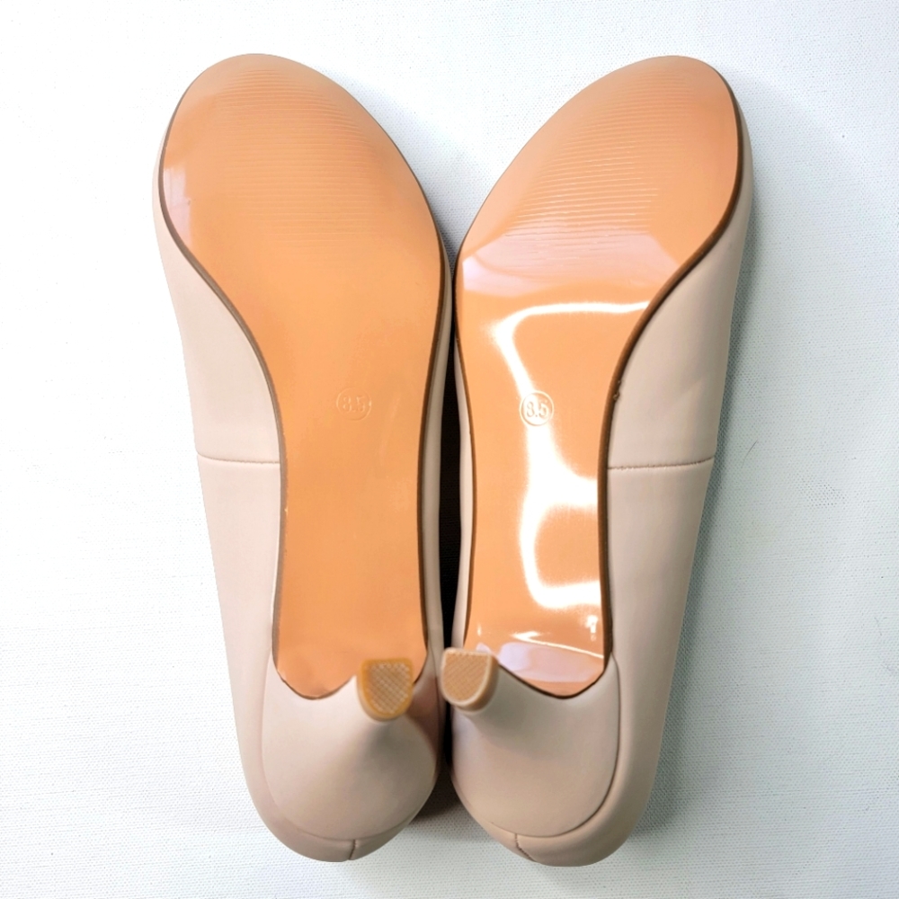 IDIFU Women's Dress Pumps 2 Inch Kitten Heel Round Toe Nude Size 8.5 - Picture 6 of 10
